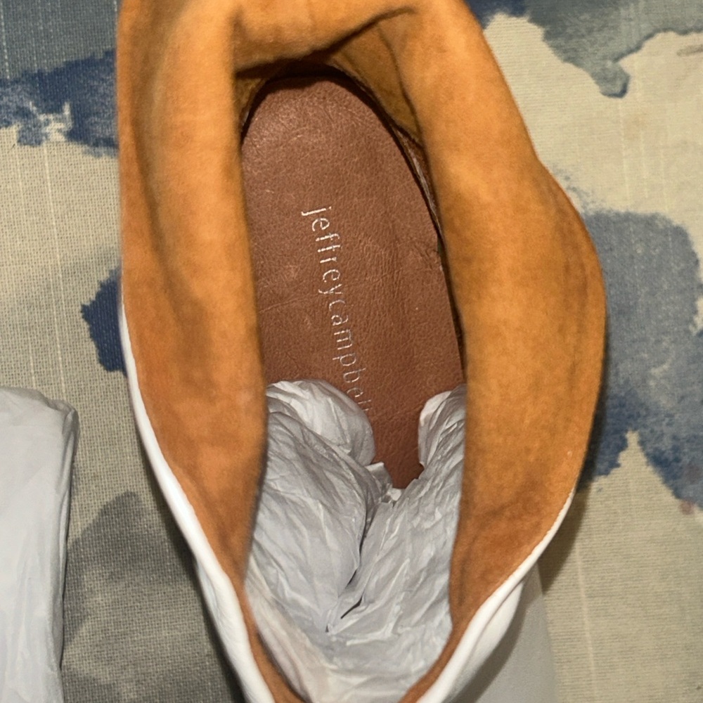 Free People White Ankle Booties with Tan Folded Trim…👢 - Picture 5 of 9